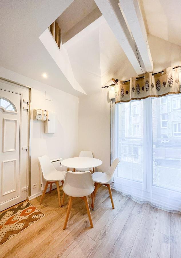 Maisonnette Le Faubourg - Centre Ville, Terrasse Et Netflix Belfort Kültér fotó